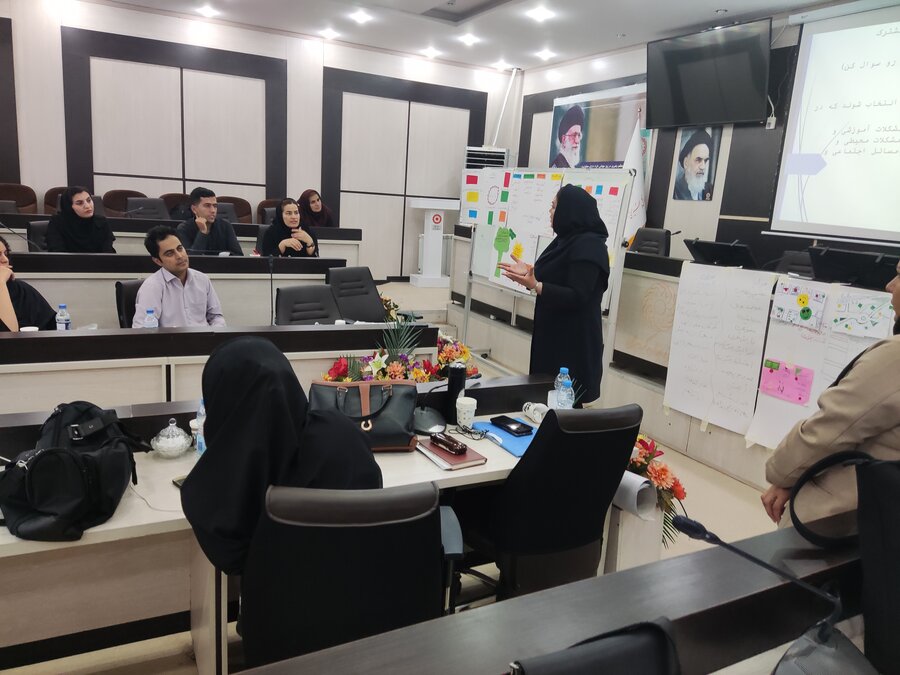 برگزاری کارگاه آموزشی "مانا" ویژه تسهیلگران اجتماعی در سنندج