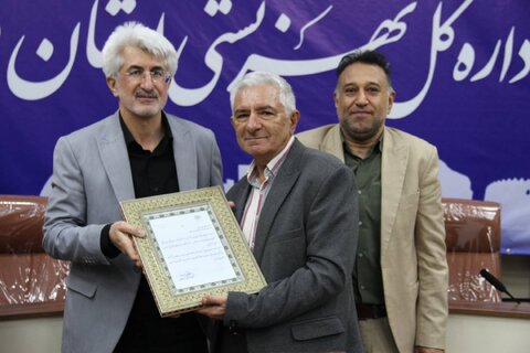 مراسم تقدیر و تقدیم حکم بازنشستگی