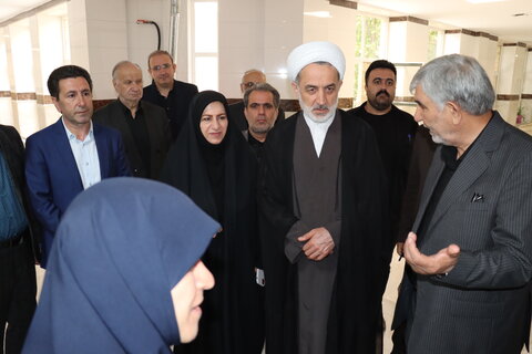 گزارش تصویری| بازدید رئیس کل دادگستری استان به همراه مدیرکل بهزیستی استان اردبیل از مرکز نگهداری و توانبخشی معلولین ذهنی حضرت ابوالفضل (ع) اردبیل ( بخش روان)