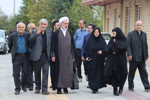 گزارش تصویری| بازدید رئیس کل دادگستری استان به همراه مدیرکل بهزیستی استان اردبیل از مرکز نگهداری و توانبخشی معلولین ذهنی حضرت ابوالفضل (ع) اردبیل ( بخش روان)