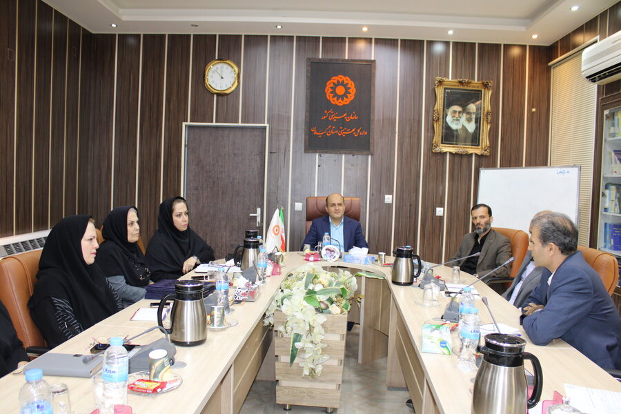 نشست صمیمانه مدیرکل بهزیستی گیلان با نمایندگان تشکل‌های مردمی و سازمان‌های مردم‌نهاد