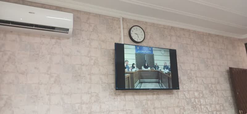 نشست وبیناری بررسی راهکارهای شناسایی افراد کم‌درآمد خارج از پوشش حمایتی در اسکو