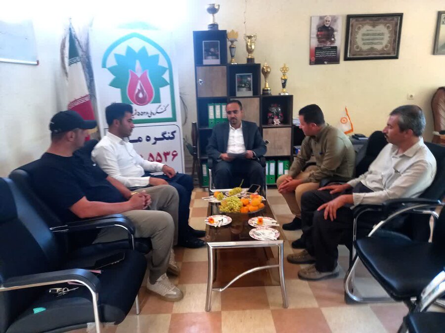 رئیس بهزیستی دیواندره از خبرنگاران تجلیل کرد