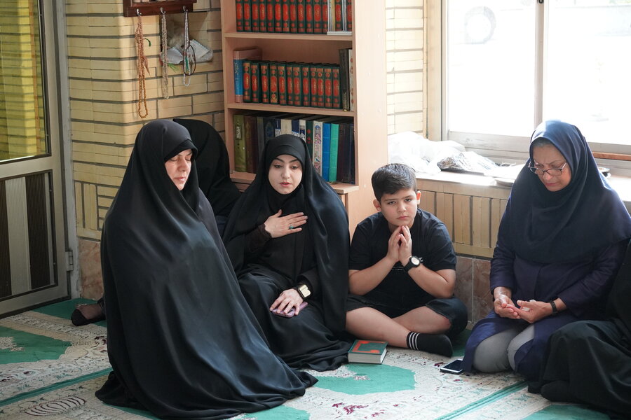 برگزاری مراسم قرائت زیارت پرفیض اربعین در حسینیه حضرت علی اصغر (ع) بهزیستی گیلان