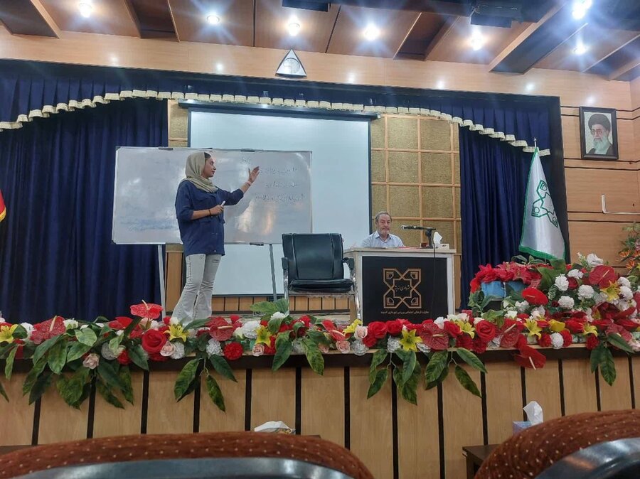 شهریار | بررسی آسیب‌های والدین و فرزندان در سبک زندگی امروز