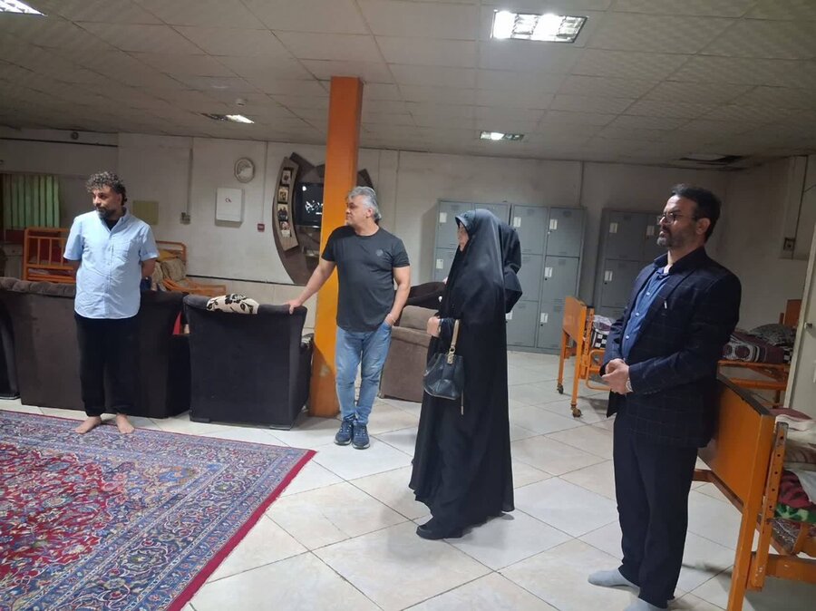 شهریار | بازدید شبانه رئیس بهزیستی از مرکز اقامتی میان مدت همیاران پاکان رهایی