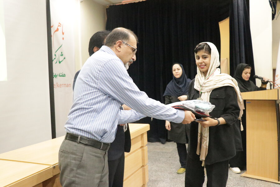 تجلیل از برترین های ورزش کارکنان بهزیستی