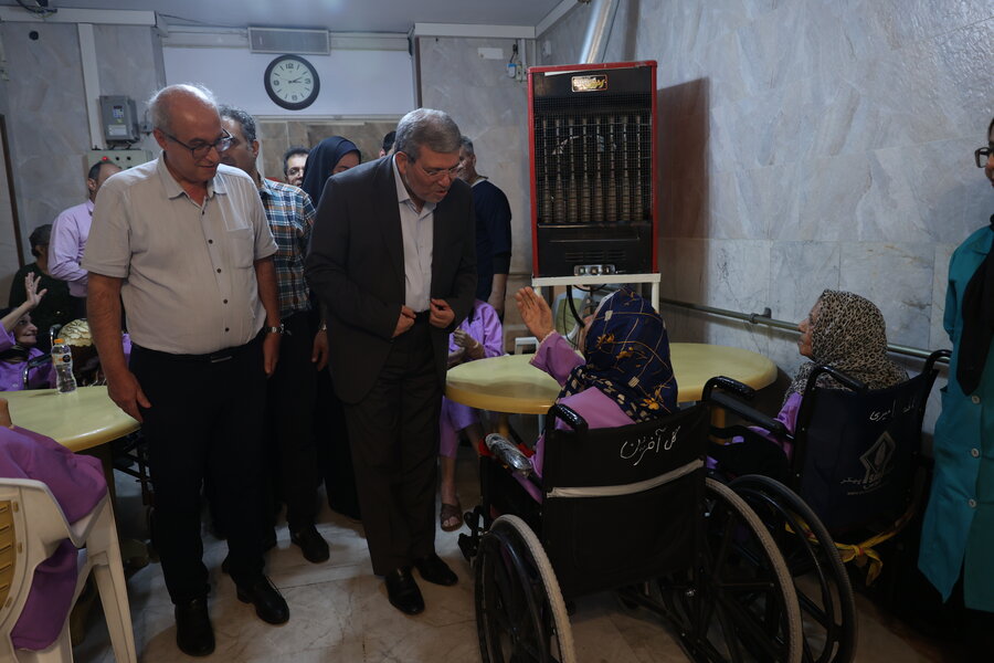 یادداشت| همدلی برای خدمت به انسان ها