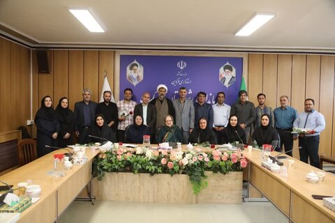 آبیک | تجلیل از تشکل‌های مردم‌نهاد آبیک در روز ملی تشکل و مشارکت اجتماعی