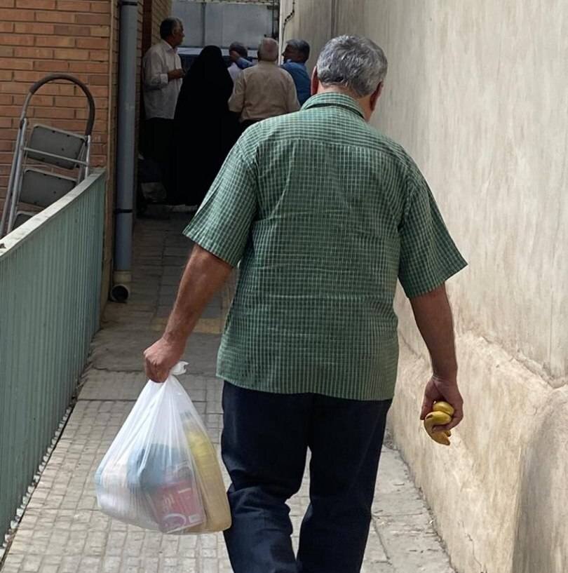 شهرتهران| توزیع هفتاد بسته سبد معیشتی به افراد دارای معلولیت