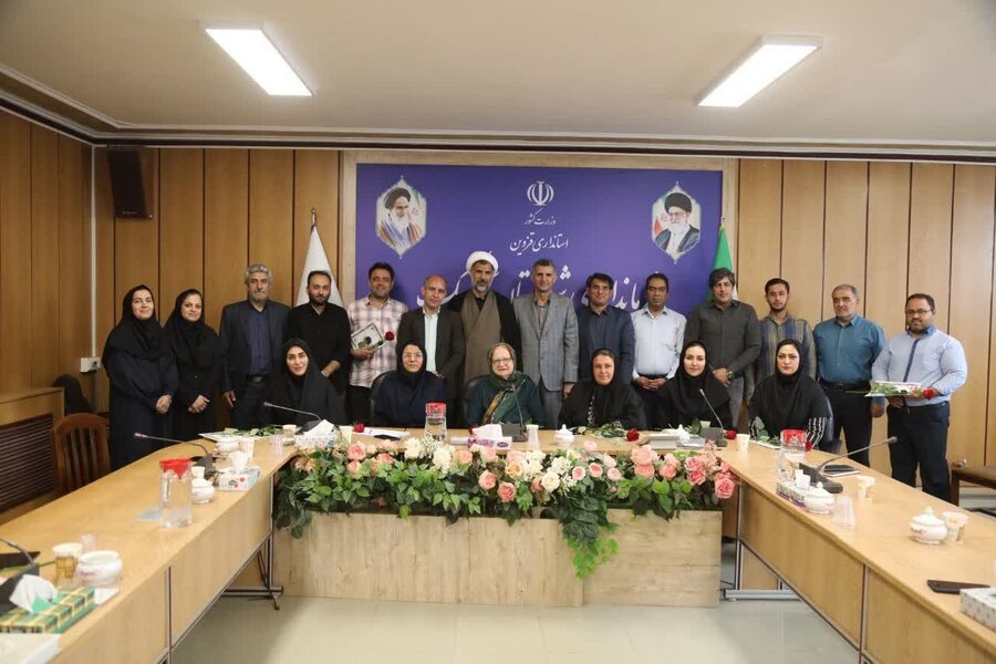 آبیک | تجلیل از تشکل‌های مردم‌نهاد آبیک در روز ملی تشکل و مشارکت اجتماعی