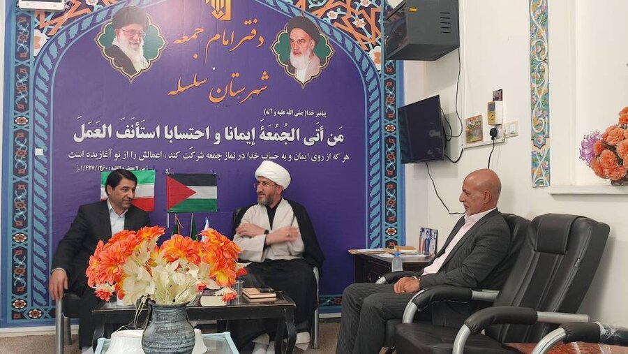 دیدار مدیر کل بهزیستی استان با امام جمعه شهرستان سلسله