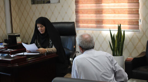 در راستای طرح تکریم ارباب رجوع / دیدار چهره‌ به‌ چهره مدیرکل بهزیستی البرز با جامعه هدف محترم