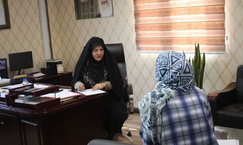 در راستای طرح تکریم ارباب رجوع / دیدار چهره‌ به‌ چهره مدیرکل بهزیستی البرز با جامعه هدف محترم