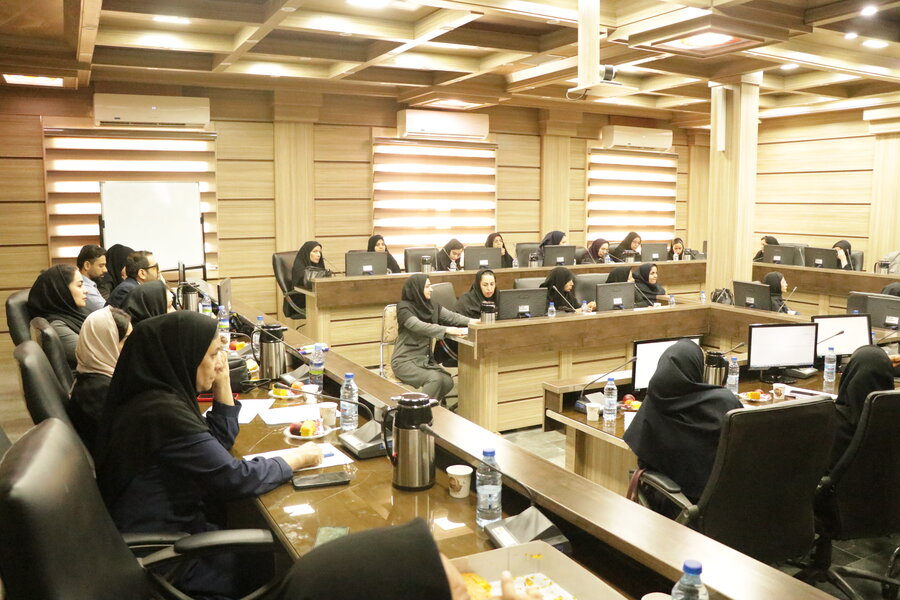 دوره آموزشی یکروزه مدل سه سطحی جهت رهسپاری فرزندان به زندگی مستقل برگزارشد