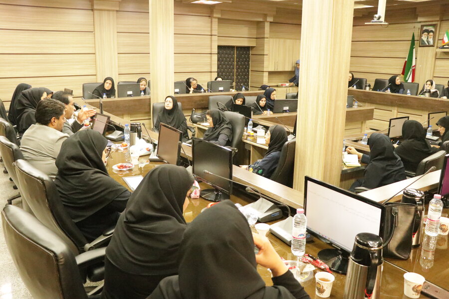 دوره آموزشی یکروزه مدل سه سطحی جهت رهسپاری فرزندان به زندگی مستقل برگزارشد