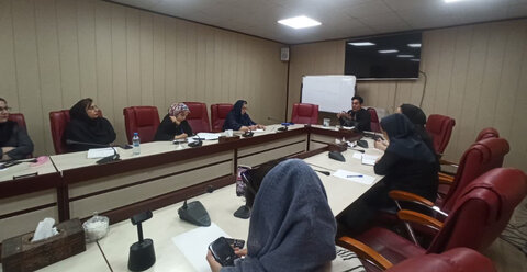 آموزش به گروه هدف سازمان آموزش مهارت حل مسئله ویژه روانشناسان و تسهیلگران مراکز مثبت زندگی