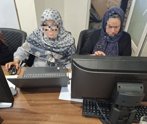 کرج | امتحانات فنی‌ و حرفه‌ای مددجویان مرکز مثبت زندگی کمالشهر برگزار شد