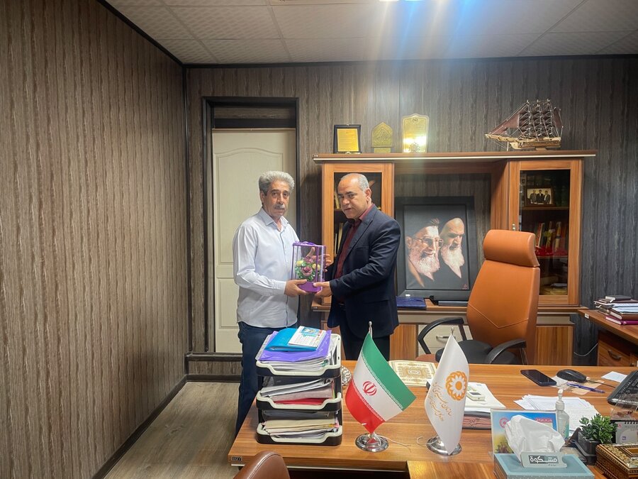 رباط کریم | تقدیر از همکار آزاده سرافراز اداره بهزیستی 