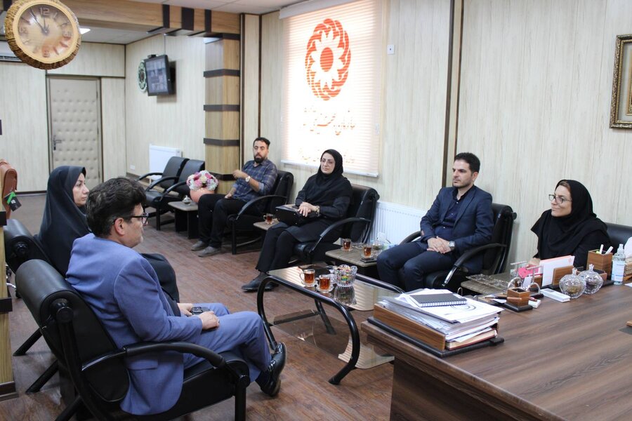 دیدار نماینده مردم شفت و فومن در مجلس شورای اسلامی با سرپرست معاونت توسعه مدیریت و منابع بهزیستی گیلان