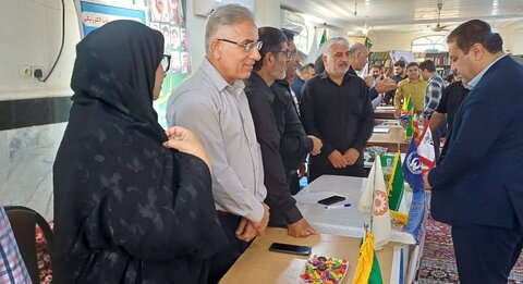 میز خدمت بهزیستی استان بوشهر در هفته دولت؛ گامی بلند در پاسخگویی مستقیم به مطالبات مردمی