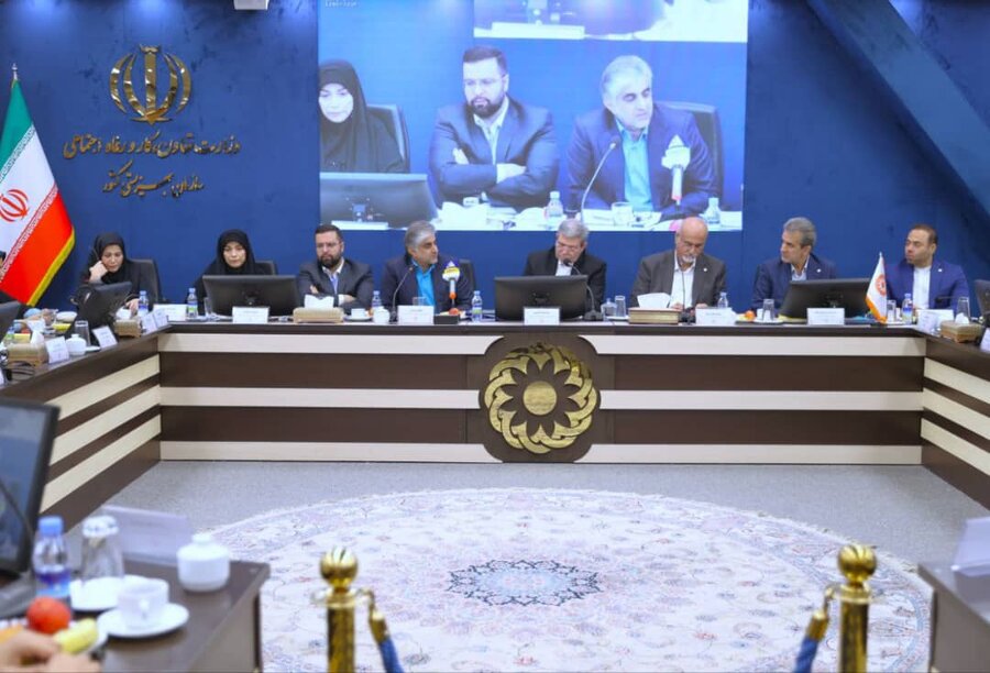 نشست مدیران