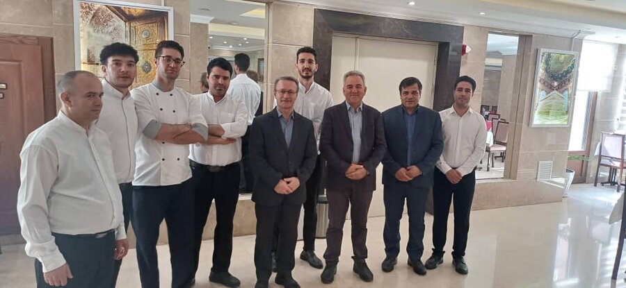 حرکت کاروان پیاده بهزیستی به سوی حرم امام رضا (ع)