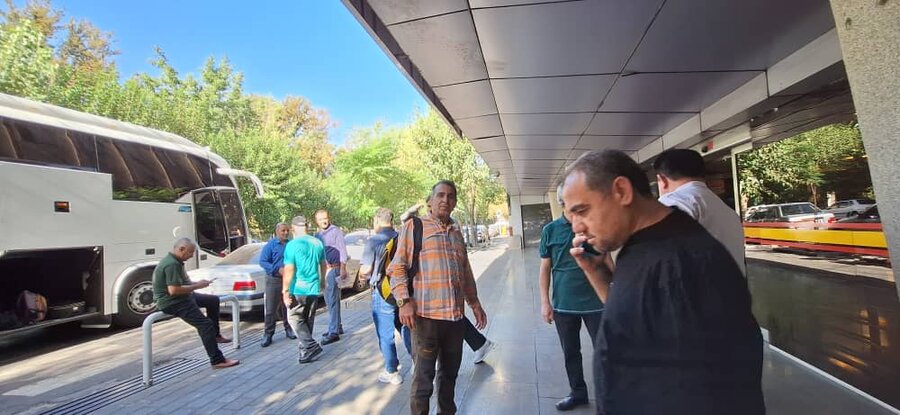 حرکت کاروان پیاده بهزیستی به سوی حرم امام رضا (ع)