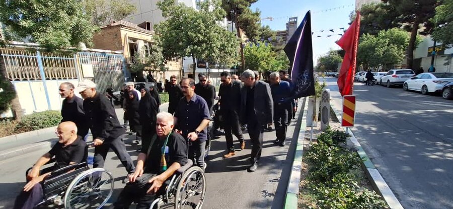 حرکت کاروان پیاده بهزیستی به سوی حرم امام رضا (ع)