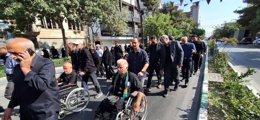 حرکت کاروان پیاده بهزیستی به سوی حرم امام رضا (ع)