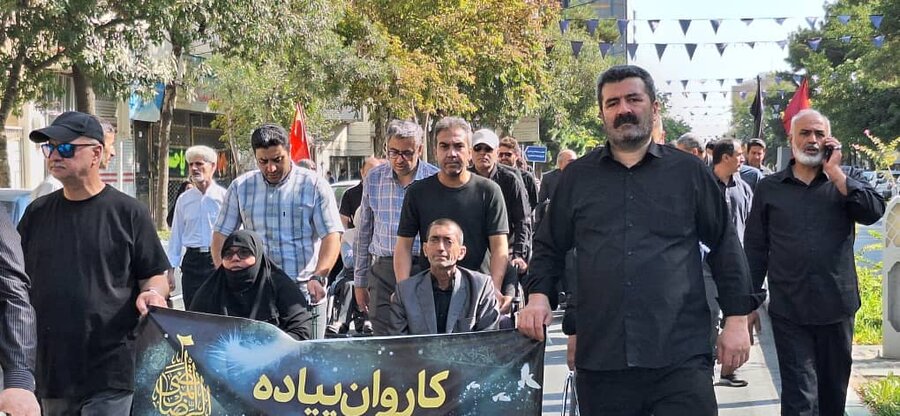 حرکت کاروان پیاده بهزیستی به سوی حرم امام رضا (ع)