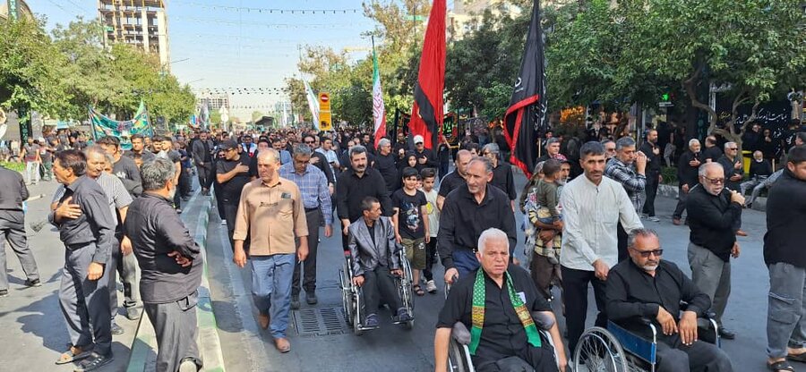 حرکت کاروان پیاده بهزیستی به سوی حرم امام رضا (ع)