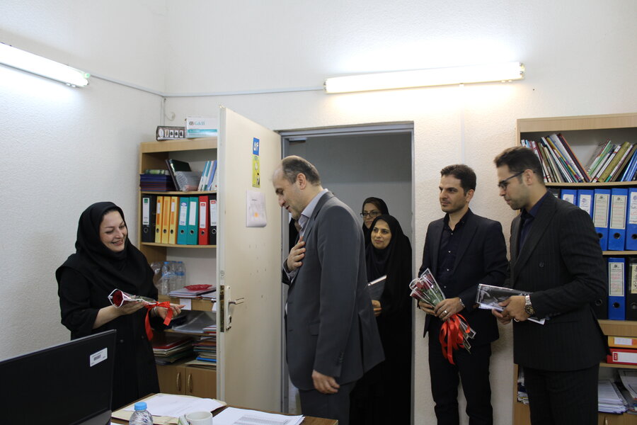 تقدیر از پزشکان شاغل در بهزیستی