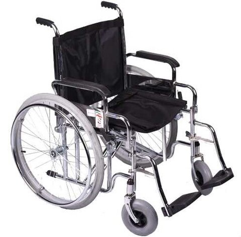 بانوی هنرمند همدانی: معلولیت نباید مانع بروز استعدادها شود