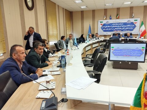 حضور مدیر کل بهزیستی خوزستان در میز ارتباطات مردمی و آیین غبار روبی گلزار شهدا