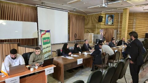 میز خدمت بهزیستی البرز همزمان با آغاز هفته دولت برگزار شد
