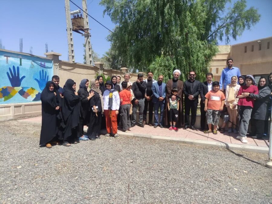 لزوم حمایت همه‌جانبه از خانواده‌های دارای فرزند اوتیسم