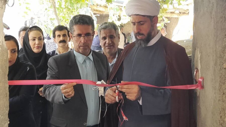افتتاح چهار واحد مسکونی مددجویان در کامیاران