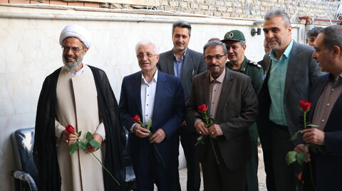 گزارش تصویری از آیین افتتاح همزمان 101 واحد مسکونی مدجویان با حضور استاندار و نماینده ولی فقیه در استان در هفته دولت