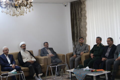 گزارش تصویری از آیین افتتاح همزمان 101 واحد مسکونی مدجویان با حضور استاندار و نماینده ولی فقیه در استان در هفته دولت