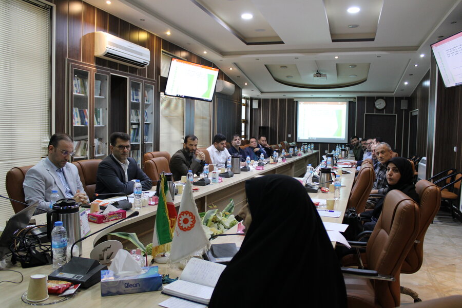 برگزاری نشست کارگروه قانون حمایت از حقوق معلولان در اداره کل بهزیستی گیلان