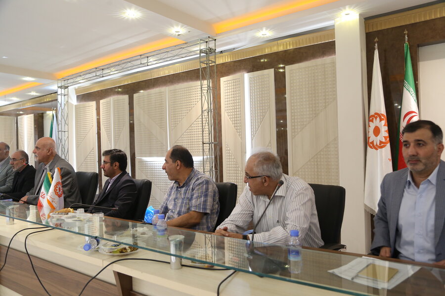 جلسه بازنشستگان