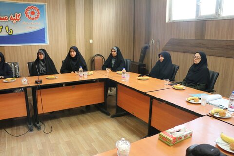 برگزاری جلسه شورای اداری به ریاست دکتر موسوی چلک در اداره بهزیستی کبودراهنگ