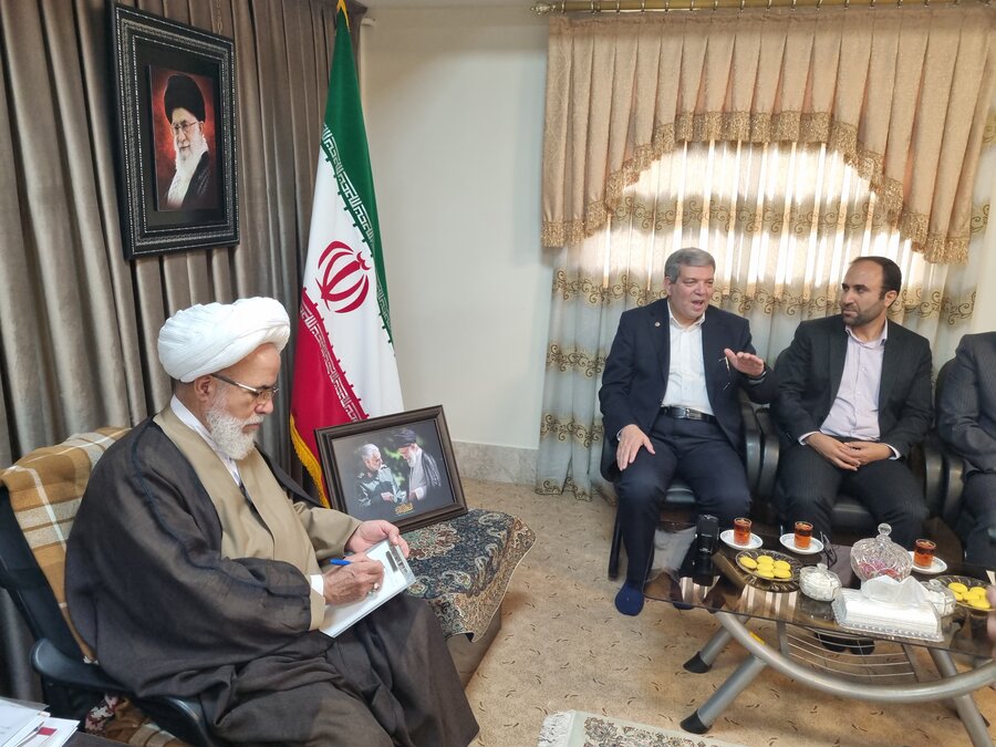 دیدار رئیس سازمان بهزیستی کشور با امام جمعه کرمانشاه