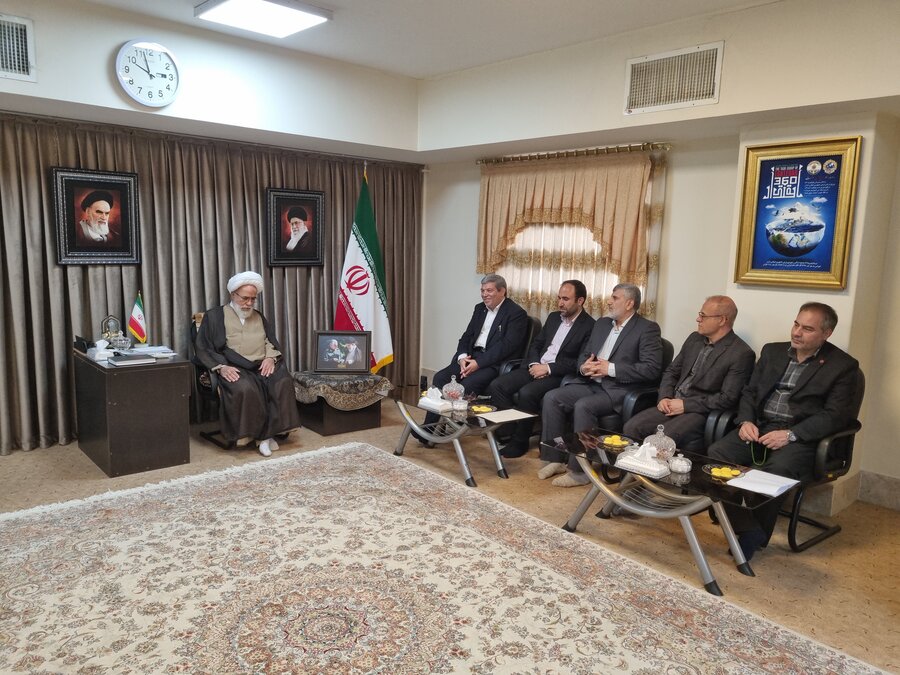 دیدار رئیس سازمان بهزیستی کشور با امام جمعه کرمانشاه