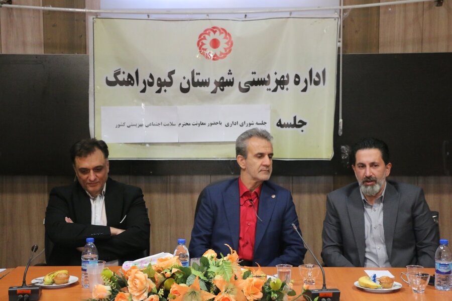 حجتالاسلامی: تلاش شبانهروزی برای کاهش مشکلات جامعه هدف و حمایت از کارکنان ادامه دارد