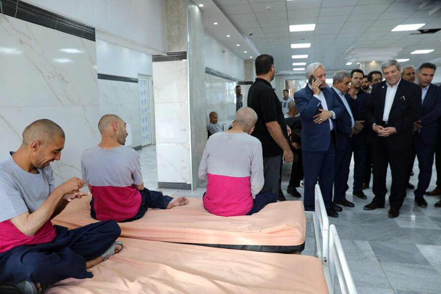 بازدید رئیس سازمان بهزیستی کشور از مرکز نگهداری معلولان مؤسسه خیریه باران در قروه