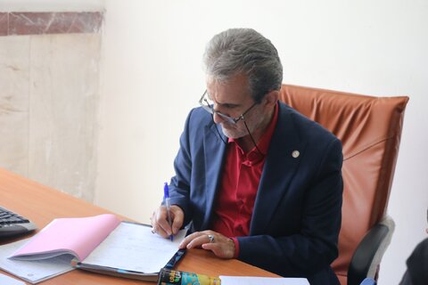 دکتر سیدحسن موسوی چلک، معاون سلامت اجتماعی سازمان بهزیستی کشور، از کمپ ترک اعتیاد ماده 16 قانون مبارزه با مواد مخدر بازدید کرد