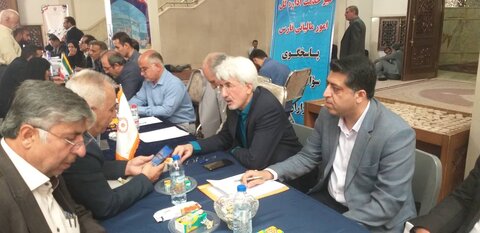 میز ارتباطات مردمی به مدیرکل بهزیستی فارس به مناسبت هفته ی دولت