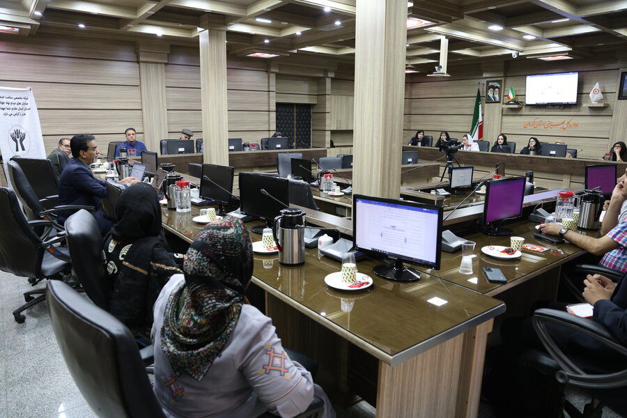 بررسی راهکارهای علمی مقابله با معضل خودکشی